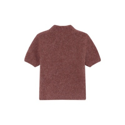 Camisola castanho avermelhado de malha com manga curta