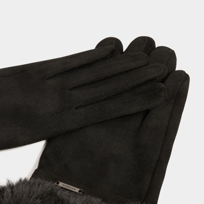 fur gloves