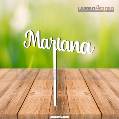 Topo de Bolo Madeira - Nome Mariana