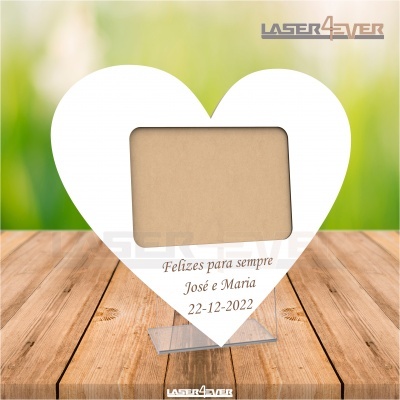 Moldura Formato Coração - Nomes Frase e Data Personalizáveis