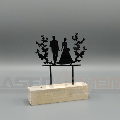 Topo de bolo para Casamento - Tema Casal e borboletas