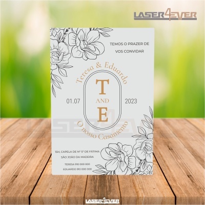 Convite Casamento - Flores Iniciais