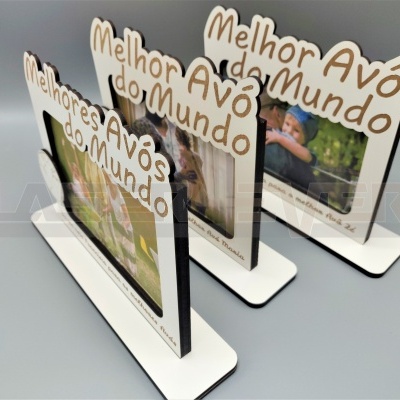 Moldura - Melhores Avôs / Avó / Avô do Mundo - Nomes Personalizáveis