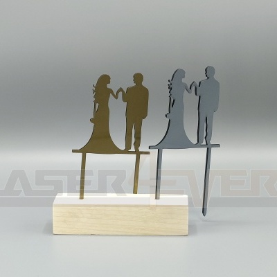 Topo de bolo para Casamento - Tema Casal