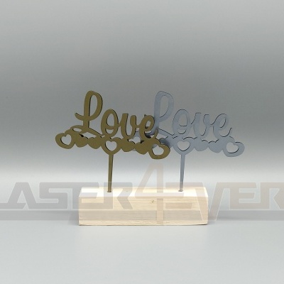 Topo de bolo para Casamento com a Palavra LOVE