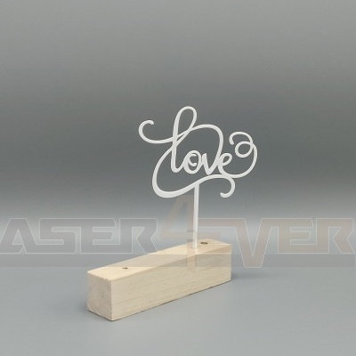 Topo de bolo para Casamento com a Palavra LOVE