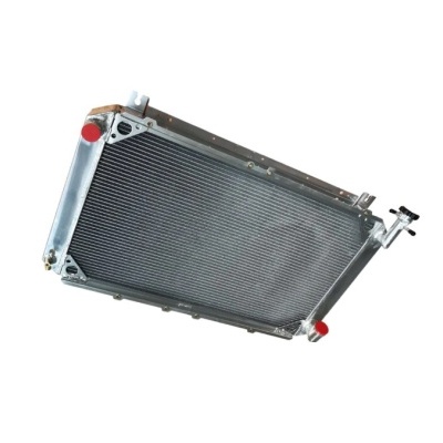Radiador de Água Alumínio Nissan Patrol 260
