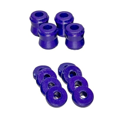 Peças cilíndricas e aneladas em borracha roxa sobre fundo branco