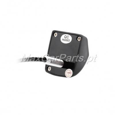 Gancho metálico com base preta e etiqueta QC PASSED