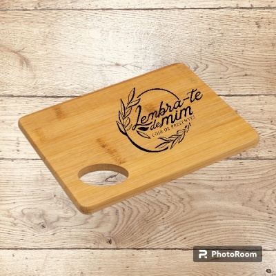 Tábua de cortar de bambú.