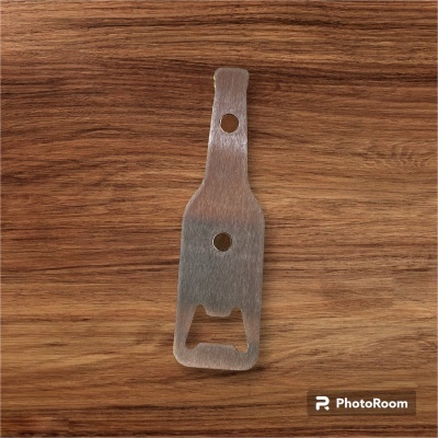 Abre garrafas em bambu