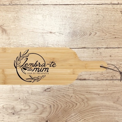 Tabua de apresentação e corte