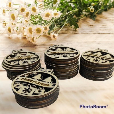 Bolas de Natal madeira