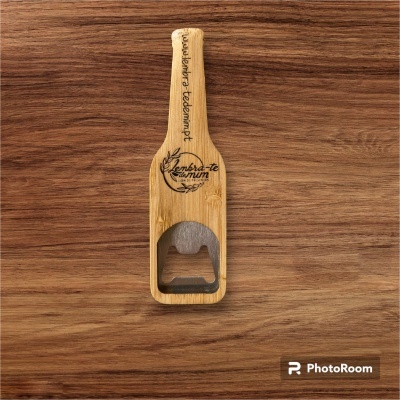 Abre garrafas em bambu