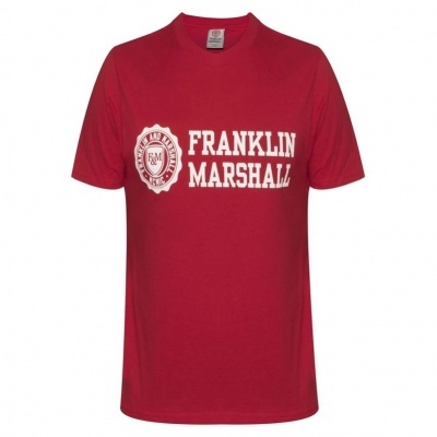 T-shirt vermelha com estampa frontal Franklin & Marshall