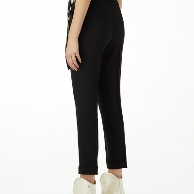 Calça preta com cinto estampado Liu Jo