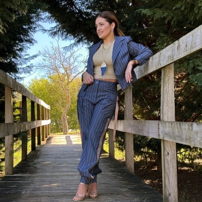 Blazer curto feminino listrado Miss You