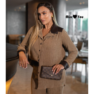 Blusa Feminina fluída Bege Miss You