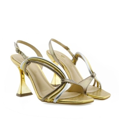 Parodi mulher sandália dourada