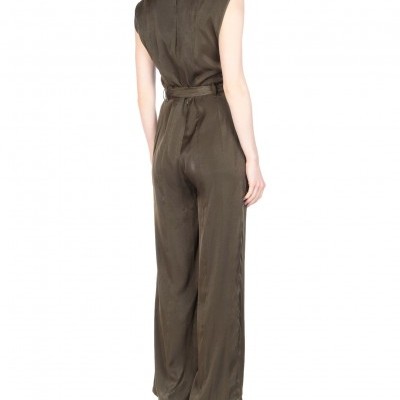 Macacão verde tropa Roberta Biagi®️