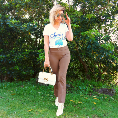 Roberta Biagi mulher Tshirt branca bordada