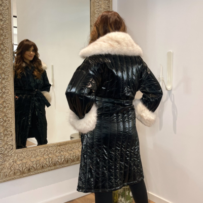 Kispo comprido feminino preto com pelo Miss You