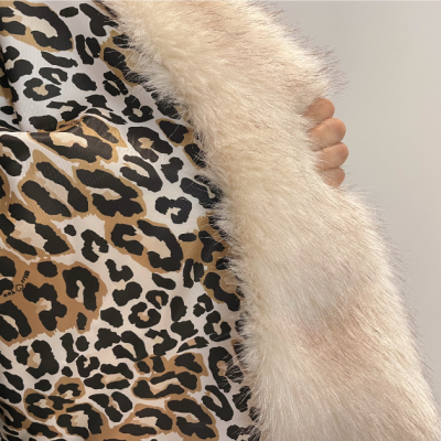 Casaco feminino de pelo curto Miss You