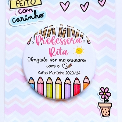 Crachá personalizado "Obrigado por me ensinares com o ❤️ "