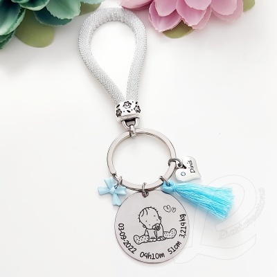 Porta-chaves personalizado com dados de nascimento