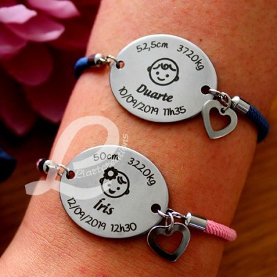 Pulseira em cordão ajustável c/ gravação de dados de nascimento