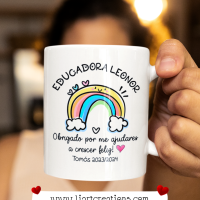 Caneca  arco íris "Obrigado por me ajudares a crescer feliz"