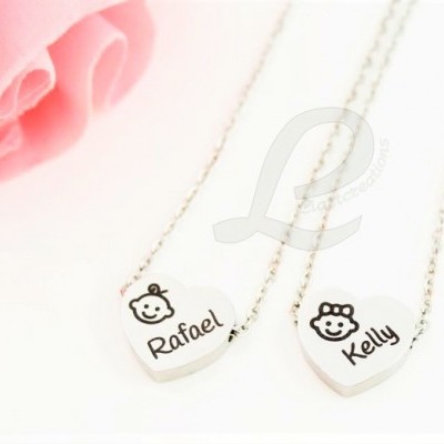 Colar em corrente c/ coração personalizado carinha + nome