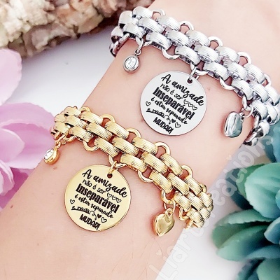 Pulseira  "A amizade não é ser inseparável é estar separado e nada mudar"