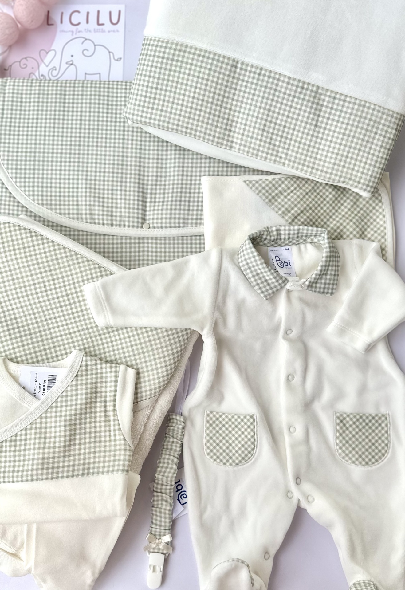 Conjunto primeira roupinha 'Chess' Conjunto primeira roupinha 'Chess'