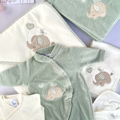 Primeira roupinha 'Cuddly'