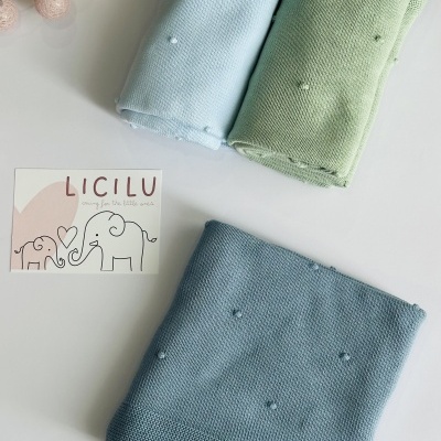 Manta de malha "Pompom"