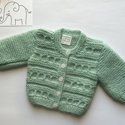 Casaco de tricot feito à mão