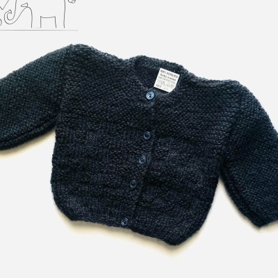 Casaco de tricot feito à mão