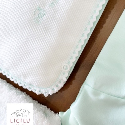 Conjunto primeira roupinha ‘bolinhas’