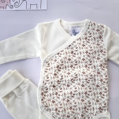 Body com calças coleção 'Flourish'