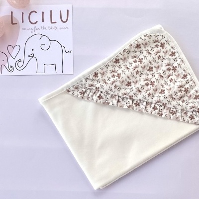 Fralda decorada coleção 'Flourish'