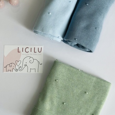 Manta de malha "Pompom"