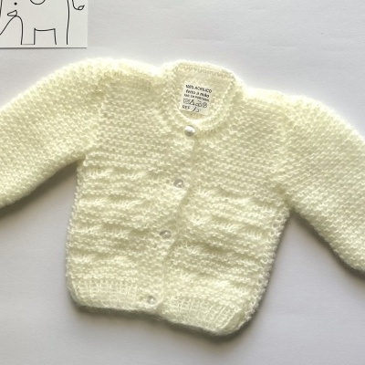 Casaco de tricot feito à mão