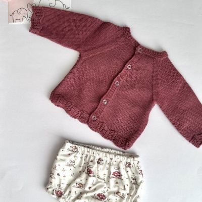 Conjunto de malha com camisola e tapa-fraldas Bordeaux