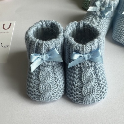 Carapins de perlé com laço frontal