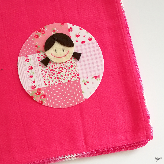 Fralda&#x20;magenta&#x20;padr&#x00F5;es