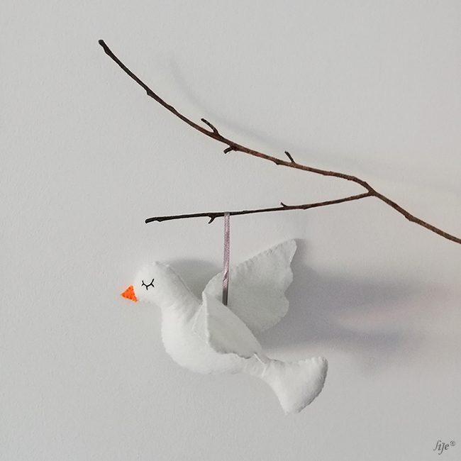 Pomba&#x20;para&#x20;pendurar