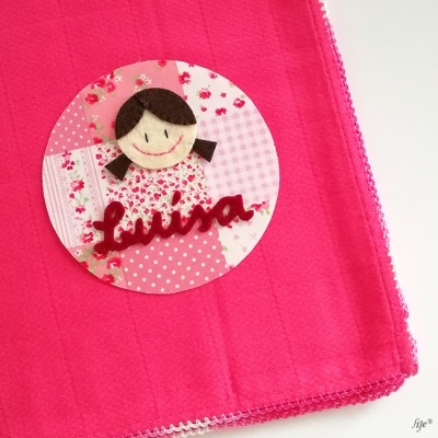 Fralda&#x20;magenta&#x20;padr&#x00F5;es