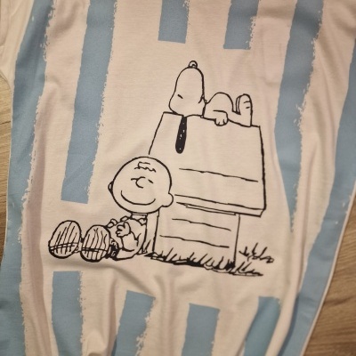 T-Shirt Snoopy in the House