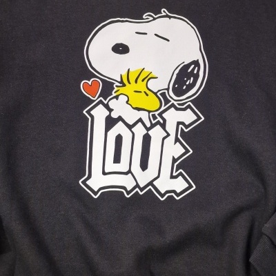 Sweat Snoopy & Woodstock Preta